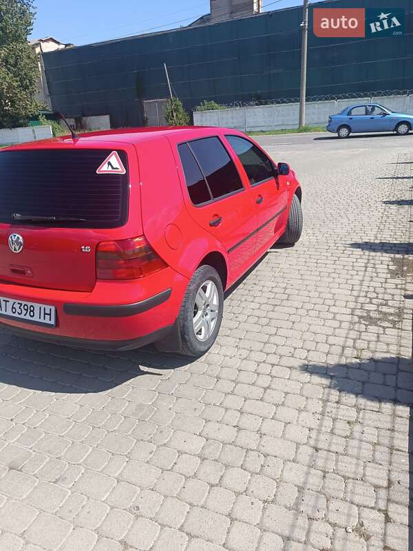 Хэтчбек Volkswagen Golf 2001 в Надворной фото 4 Хэтчбек Volkswagen Golf 2001 в Надворной
