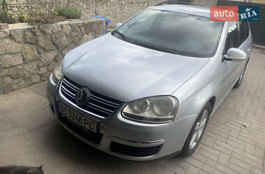 Універсал Volkswagen Golf 2009 в Яворові