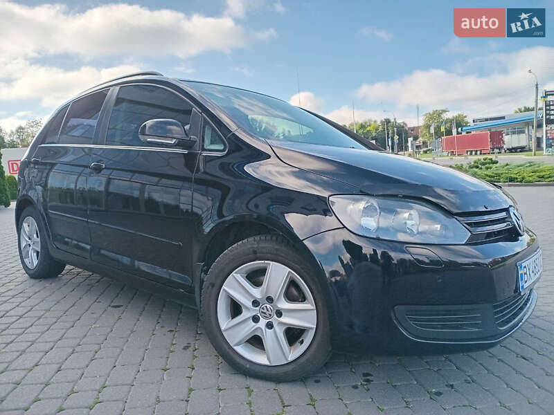Хэтчбек Volkswagen Golf 2009 в Хмельницком