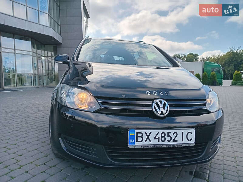 Хэтчбек Volkswagen Golf 2009 в Хмельницком