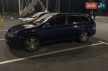 Універсал Volkswagen Golf 2007 в Рівному
