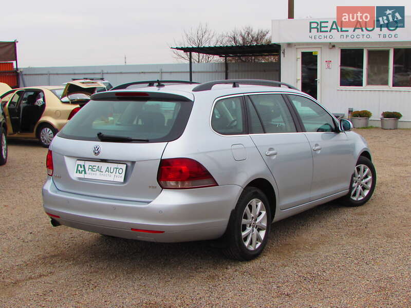 Универсал Volkswagen Golf 2012 в Кропивницком