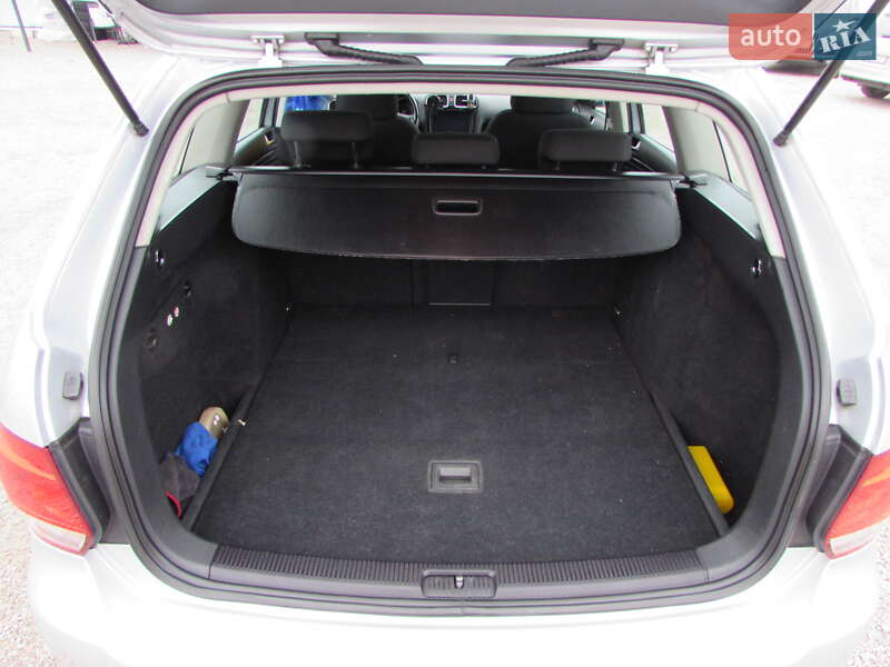 Универсал Volkswagen Golf 2012 в Кропивницком