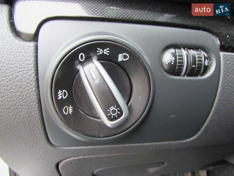 Универсал Volkswagen Golf 2012 в Кропивницком