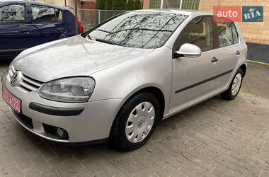 Хетчбек Volkswagen Golf 2004 в Умані