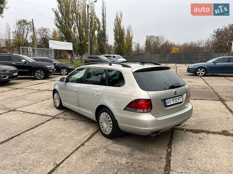 Универсал Volkswagen Golf 2009 в Харькове