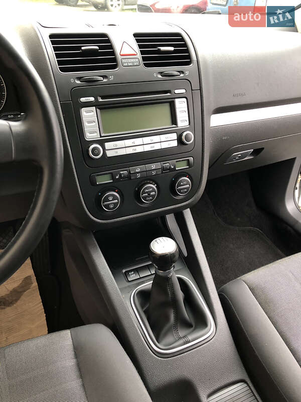 Хетчбек Volkswagen Golf 2007 в Надвірній фото 16 Хетчбек Volkswagen Golf 2007 в Надвірній