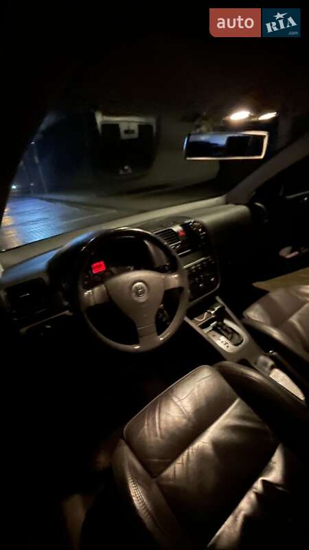 Хэтчбек Volkswagen Golf 2004 в Львове фото 8 Хэтчбек Volkswagen Golf 2004 в Львове