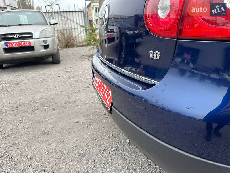 Хэтчбек Volkswagen Golf 2006 в Каменском фото 13 Хэтчбек Volkswagen Golf 2006 в Каменском