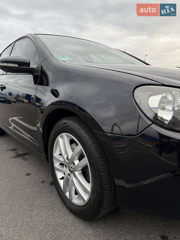 Хетчбек Volkswagen Golf 2010 в Мукачевому