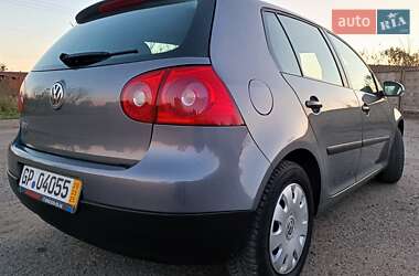 Хэтчбек Volkswagen Golf 2006 в Хмельницком