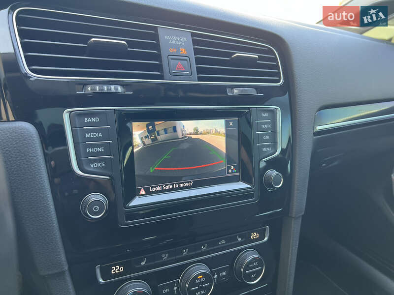 Универсал Volkswagen Golf 2015 в Запорожье