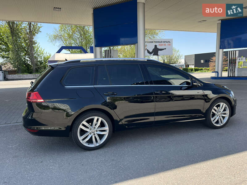 Универсал Volkswagen Golf 2015 в Запорожье