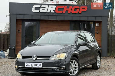 Хетчбек Volkswagen Golf 2017 в Стрию