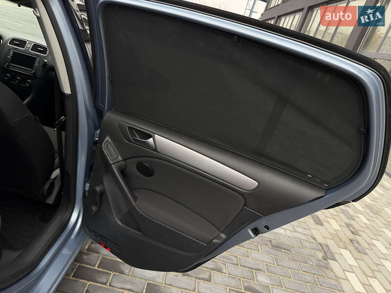 Хэтчбек Volkswagen Golf 2010 в Полтаве фото 99 Хэтчбек Volkswagen Golf 2010 в Полтаве