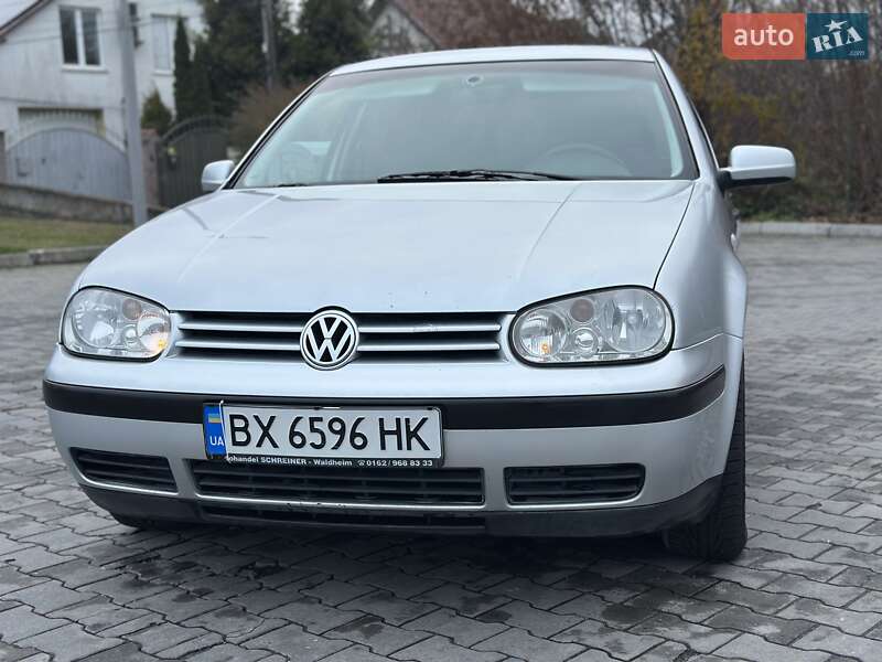 Хэтчбек Volkswagen Golf 2000 в Хмельницком