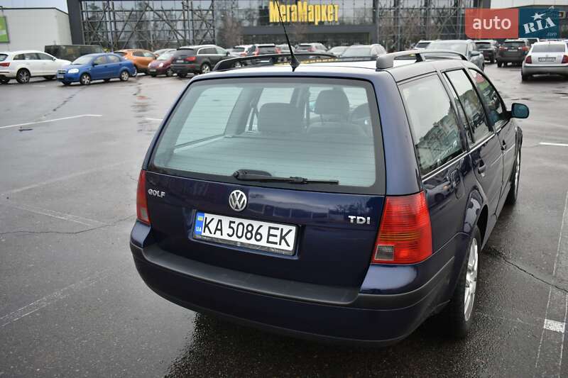 Универсал Volkswagen Golf 2000 в Крюковщине