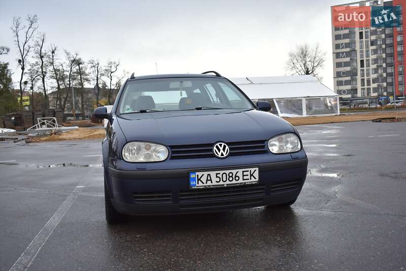 Универсал Volkswagen Golf 2000 в Крюковщине