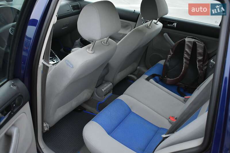 Универсал Volkswagen Golf 2000 в Крюковщине