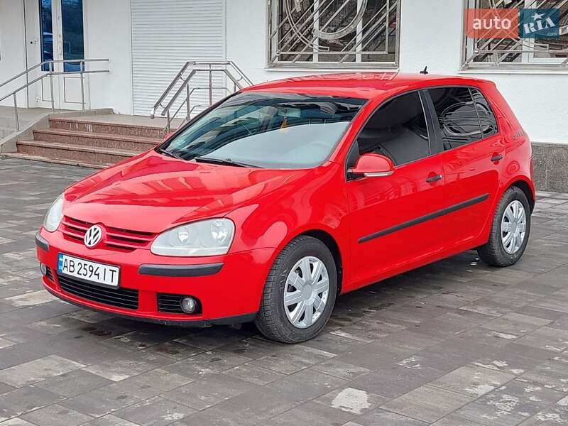 Хетчбек Volkswagen Golf 2004 в Летичіві фото Хетчбек Volkswagen Golf 2004 в Летичіві