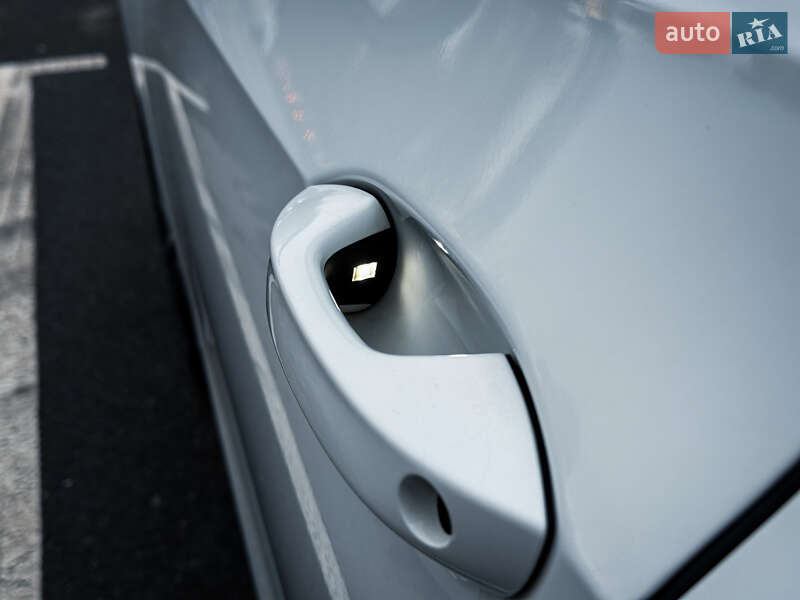 Універсал Volkswagen Golf 2021 в Києві