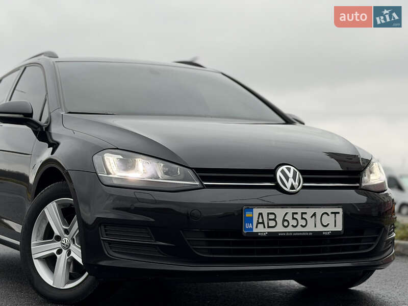 Универсал Volkswagen Golf 2015 в Виннице