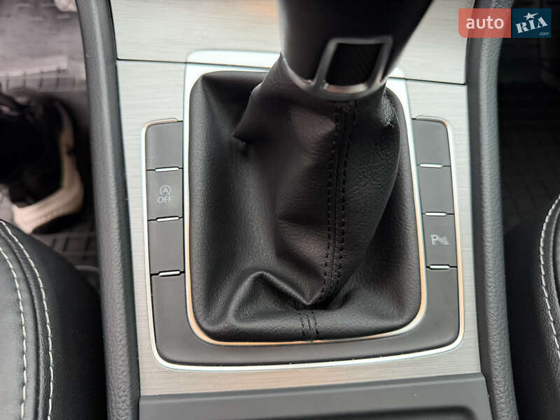 Универсал Volkswagen Golf 2015 в Виннице