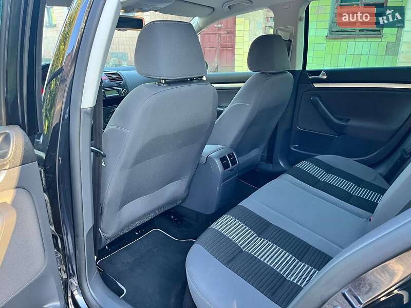 Хетчбек Volkswagen Golf 2009 в Кропивницькому фото 23 Хетчбек Volkswagen Golf 2009 в Кропивницькому