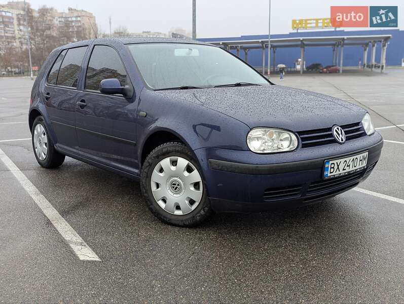 Volkswagen Golf 2000 Volkswagen Golf 2000