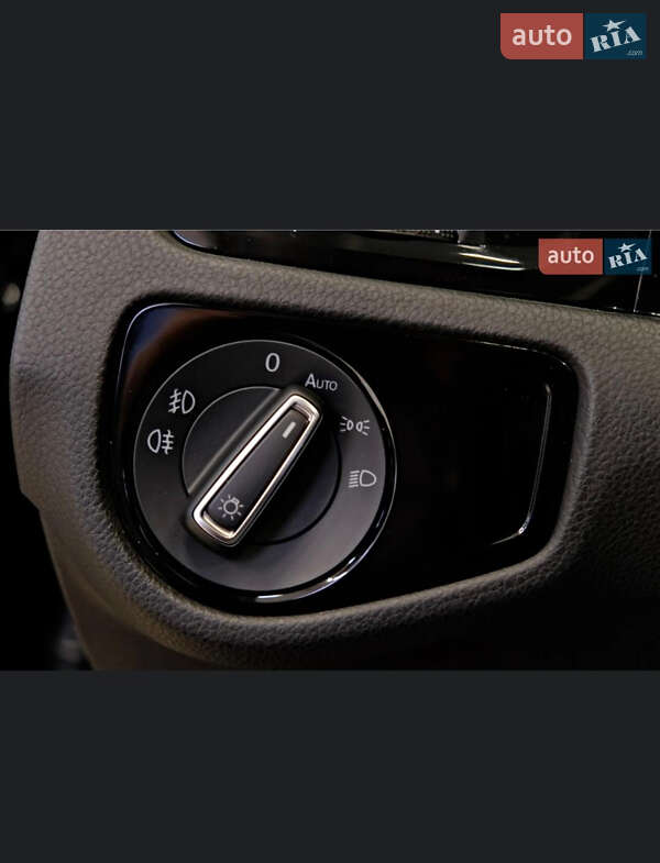 Хэтчбек Volkswagen Golf 2014 в Одессе