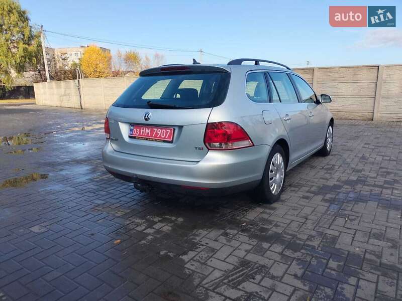 Универсал Volkswagen Golf 2008 в Рожище