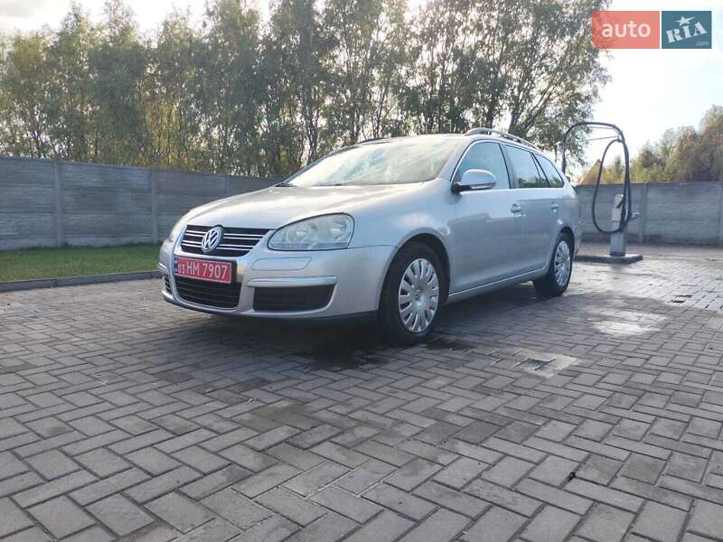 Универсал Volkswagen Golf 2008 в Рожище