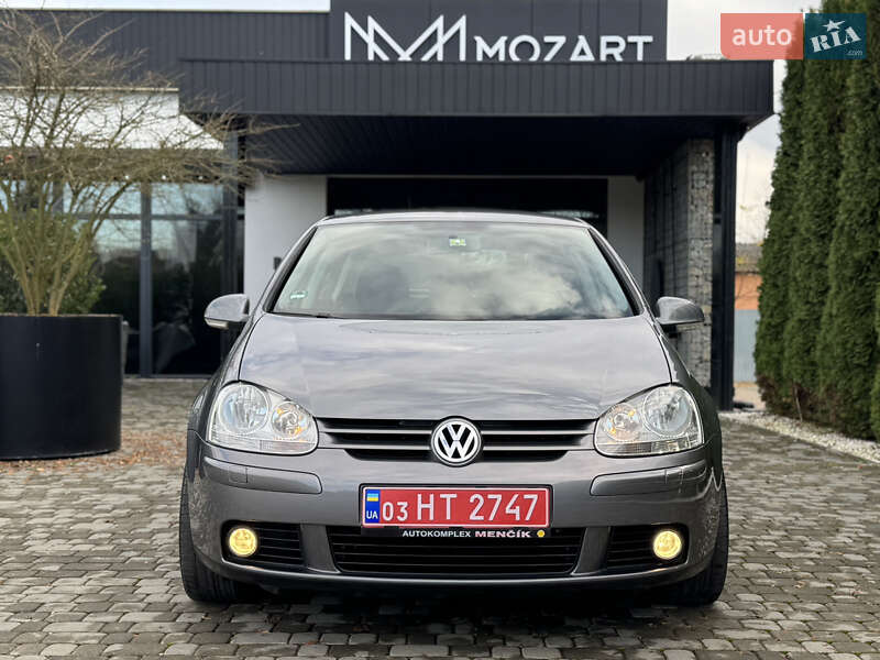 Хэтчбек Volkswagen Golf 2007 в Иршаве