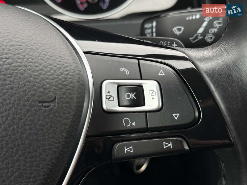 Универсал Volkswagen Golf 2016 в Львове