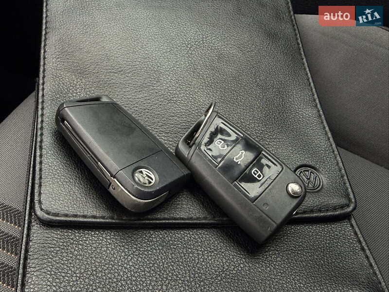 Универсал Volkswagen Golf 2016 в Львове