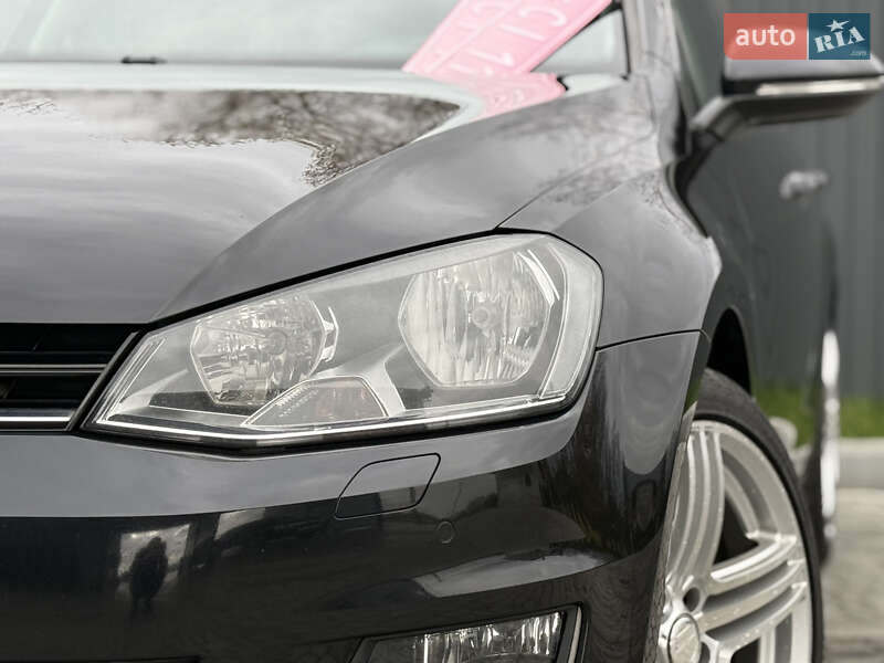 Универсал Volkswagen Golf 2016 в Львове
