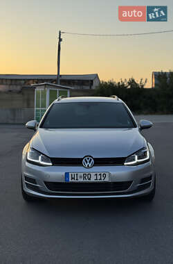 Універсал Volkswagen Golf 2016 в Вінниці