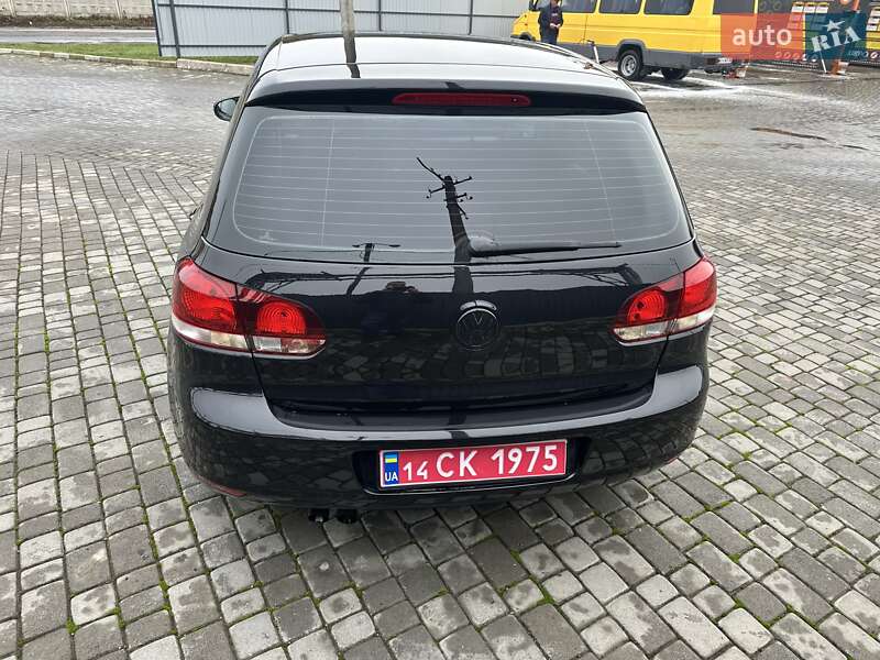 Хэтчбек Volkswagen Golf 2010 в Мукачево