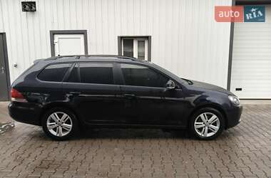 Універсал Volkswagen Golf 2011 в Сумах