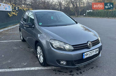 Хэтчбек Volkswagen Golf 2011 в Одессе