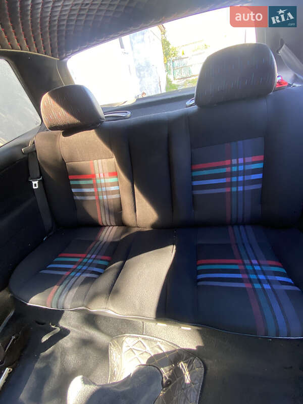 Хэтчбек Volkswagen Golf 1992 в Дымере