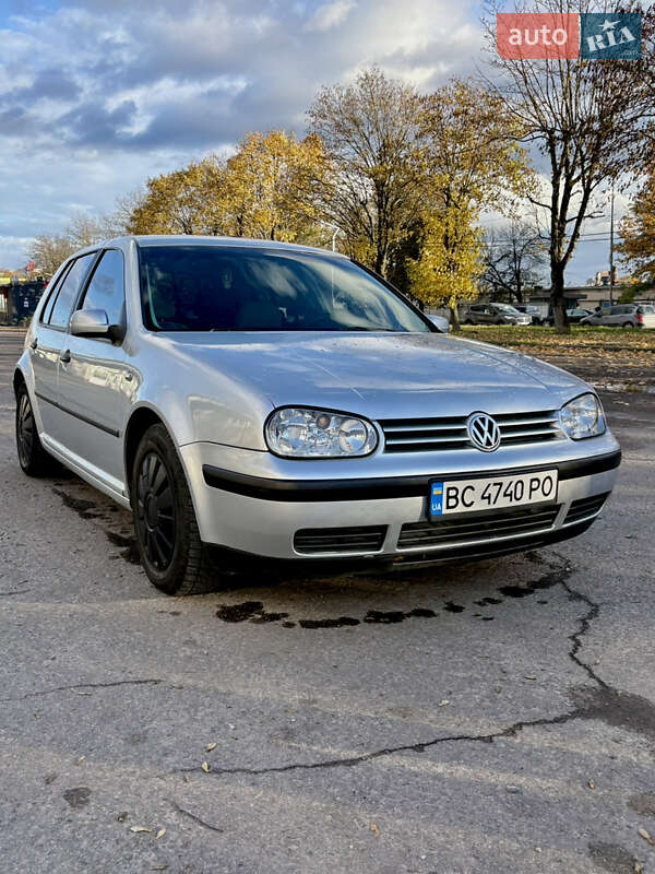 Хетчбек Volkswagen Golf 2000 в Львові