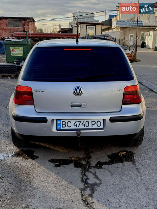 Хетчбек Volkswagen Golf 2000 в Львові