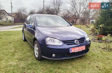 Хетчбек Volkswagen Golf 2008 в Рівному