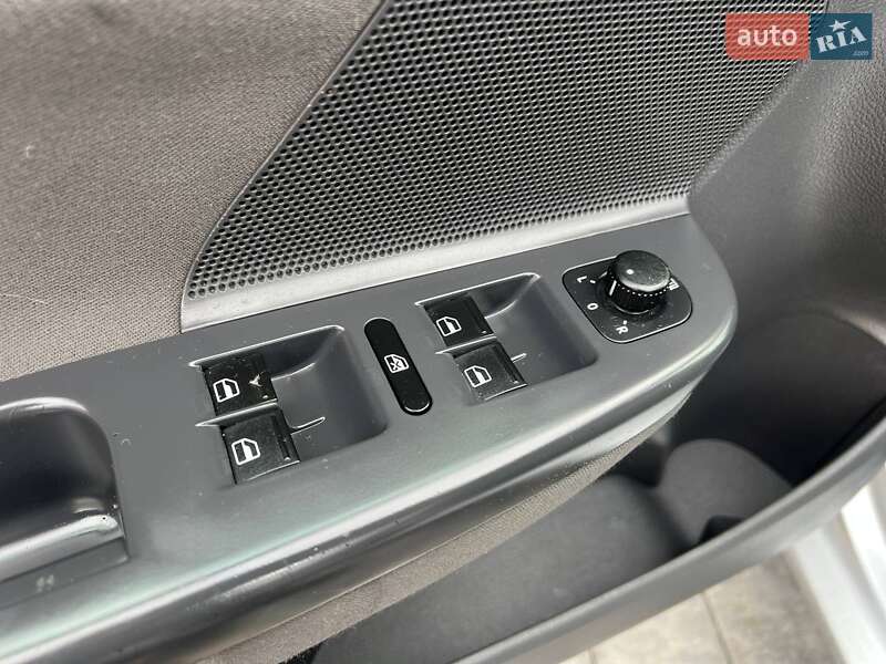 Універсал Volkswagen Golf 2007 в Хмельницькому