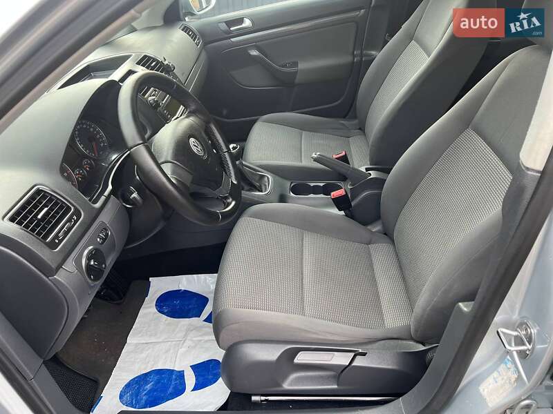 Універсал Volkswagen Golf 2007 в Хмельницькому