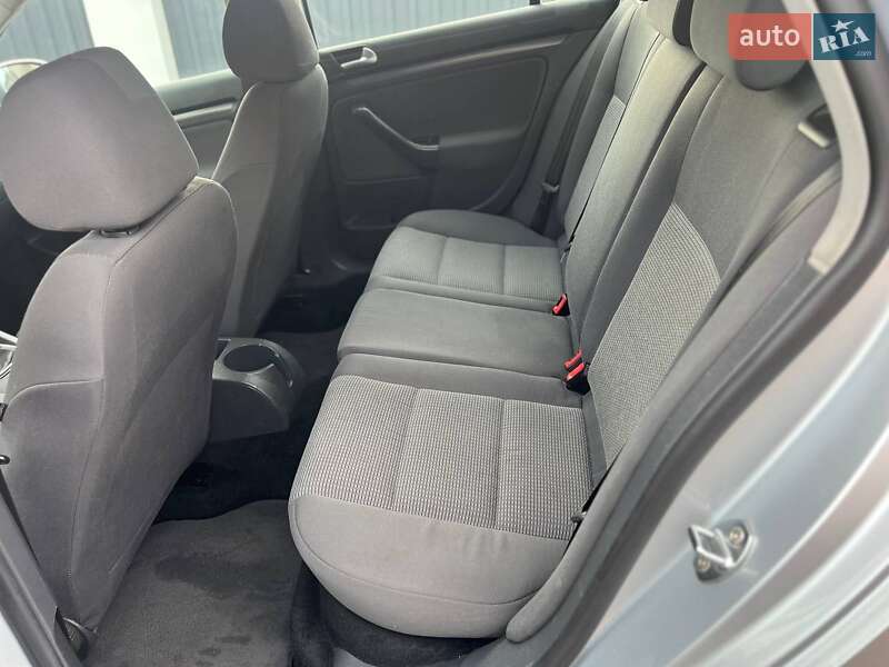 Універсал Volkswagen Golf 2007 в Хмельницькому