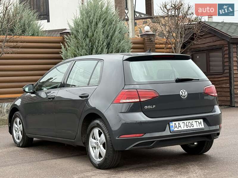 Хетчбек Volkswagen Golf 2018 в Борисполі