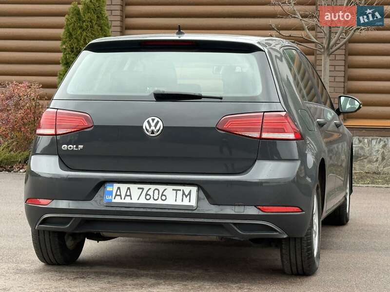 Хетчбек Volkswagen Golf 2018 в Борисполі