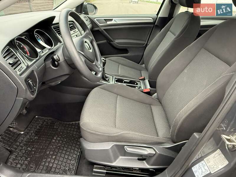 Хетчбек Volkswagen Golf 2018 в Борисполі